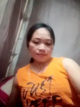 huhu-sexxy online show from November 2025 06:02:02 AM