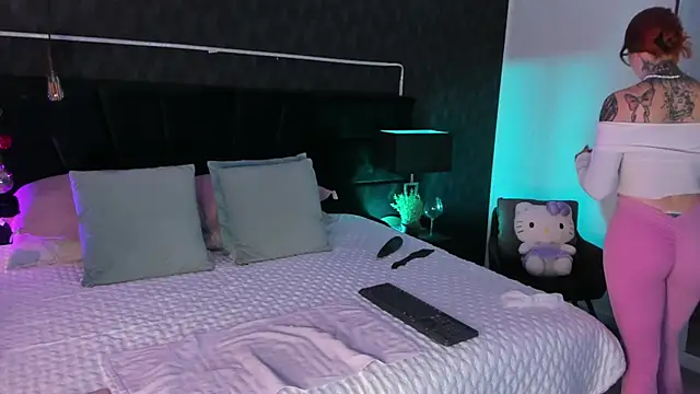 mariianna lopez  online show from March 2025 11:47:02 AM