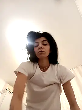 Snapshot of ReneeVoss chatting on February 2026 02:49:02 AM ReneeVoss online show from February 2026 02:49:02 AM