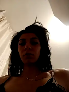 Snapshot of ReneeVoss chatting on February 2026 03:11:01 AM ReneeVoss online show from February 2026 03:11:01 AM