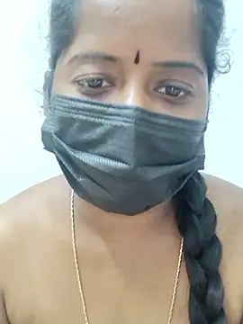 Snapshot of Tamil_Ponnu_Riya chatting on January 2026 06:05:02 AM Tamil Ponnu Riya online show from January 2026 06:05:02 AM