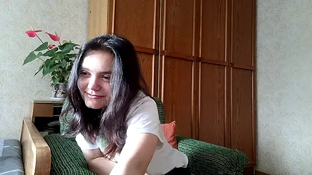 AudieMleczynski online show from November 2025 08:37:02 AM