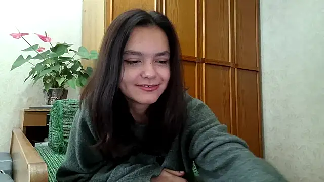 AudieMleczynski online show from November 2025 12:16:02 PM