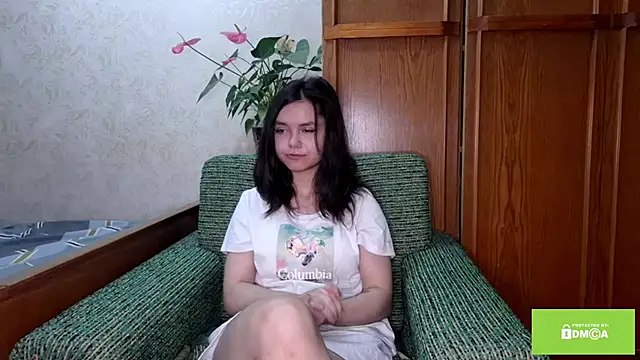 AudieMleczynski online show from November 2025 05:19:02 AM