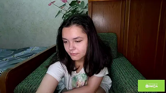 AudieMleczynski online show from December 2025 06:08:02 AM