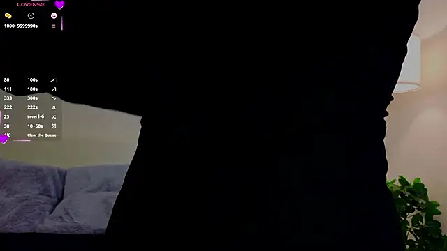 Erosyne online show from March 2026 05:08:01 PM