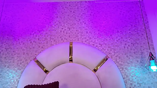 emmy rose25 online show from February 2026 11:42:01 AM