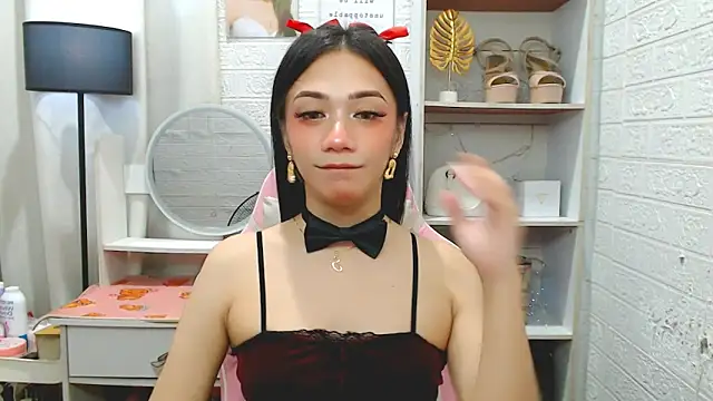 i am the best for u online show from October 2025 05:25:02 PM