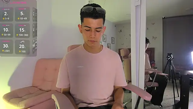 Snapshot of FireGuy_99 chatting on April 2026 09:20:02 PM FireGuy 99 online show from April 2026 09:20:02 PM