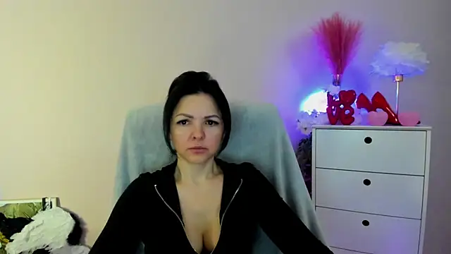 Mollybloom40 online show from March 2026 07:36:02 AM