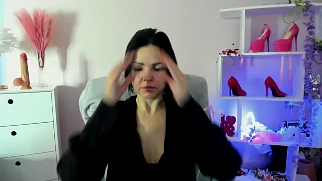 Mollybloom40 online show from April 2026 07:57:01 AM