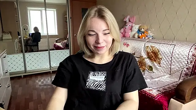 HoppedArea online show from November 2025 08:48:01 AM