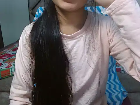 spicy sofiya - online show from October 2025 11:40:01 AM