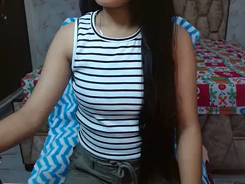 spicy sofiya - online show from November 2025 03:33:02 PM