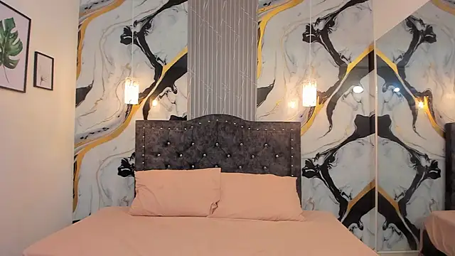 Hazel Redhead online show from November 2025 11:12:02 AM