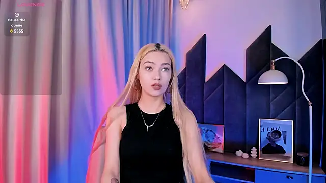 Snapshot of AlysiaSun_ chatting on June 2026 11:23:01 AM AlysiaSun online show from June 2026 11:23:01 AM