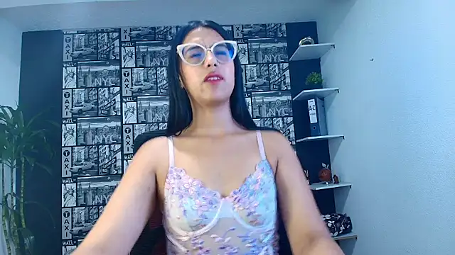 Sub Scarlett online show from February 2026 01:44:01 PM