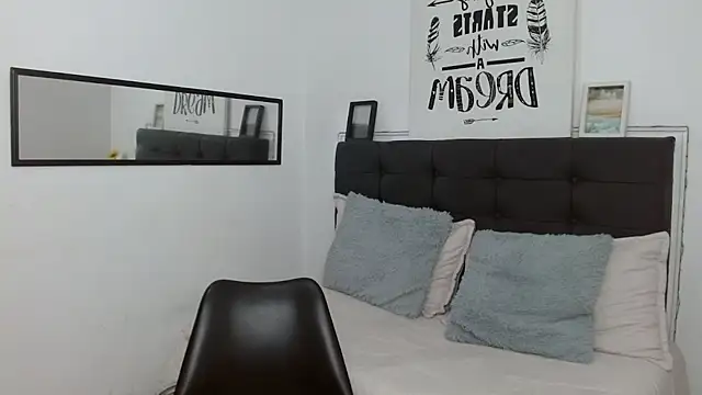 Snapshot of Maria_jose_xx chatting on October 2025 02:12:02 AM Maria jose xx online show from October 2025 02:12:02 AM