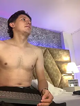 SsexCouplee online show from February 2026 11:39:01 AM