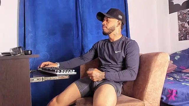 Kylian Alessandro online show from January 2026 11:49:01 AM