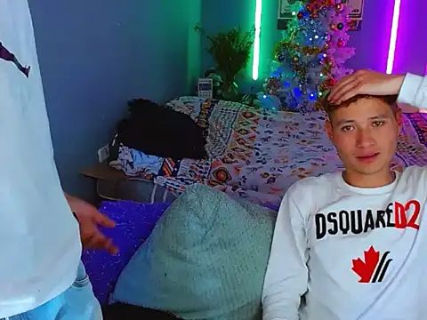 Snapshot of Latin_boysxxxx chatting on December 2025 07:34:02 PM Latin boysxxxx online show from December 2025 07:34:02 PM