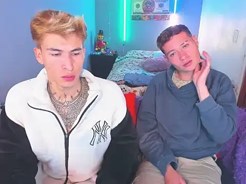 Snapshot of Latin_boysxxxx chatting on February 2026 03:27:02 AM Latin boysxxxx online show from February 2026 03:27:02 AM