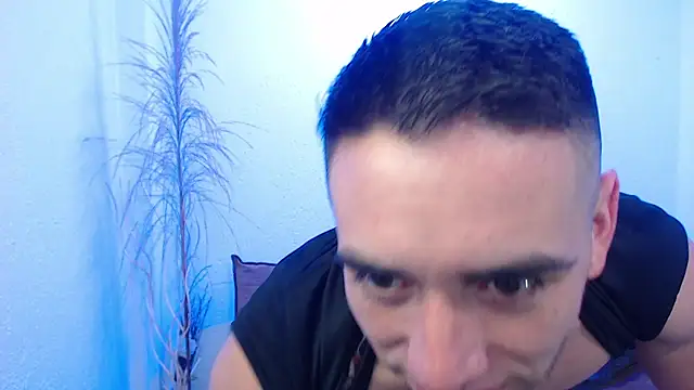 Ethan Blaze online show from October 2025 11:55:02 AM