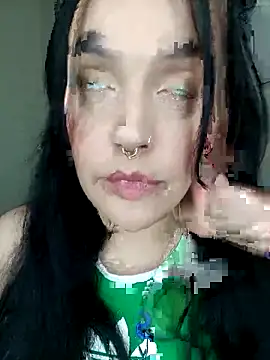 ravendeluxe online show from October 2025 03:58:02 PM