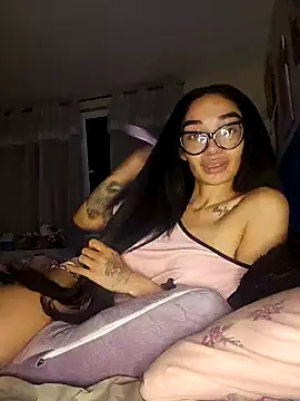 LucyMiax online show from October 2025 11:49:02 PM