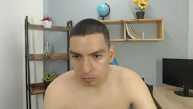 Snapshot of Axel_Stones_ chatting on October 2025 01:55:02 PM Axel Stones online show from October 2025 01:55:02 PM