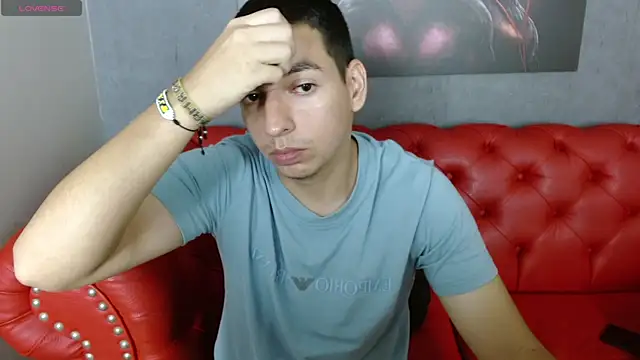 Snapshot of Axel_Stones_ chatting on November 2025 02:50:01 PM Axel Stones online show from November 2025 02:50:01 PM