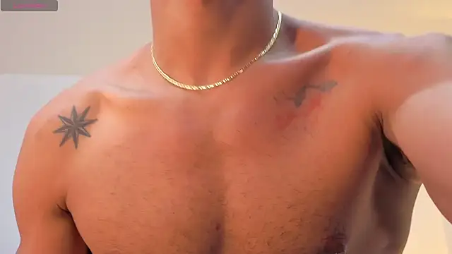 Snapshot of DaamonSlader_ chatting on November 2025 08:20:01 PM DaamonSlader online show from November 2025 08:20:01 PM