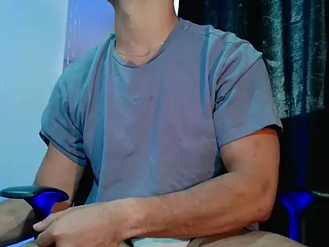 Snapshot of DaamonSlader_ chatting on February 2026 09:41:01 PM DaamonSlader online show from February 2026 09:41:01 PM