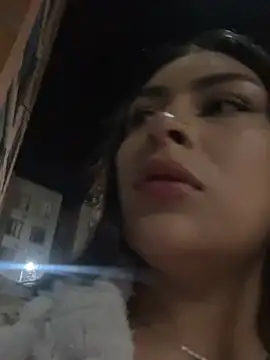 AbrilAw online show from January 2026 03:22:01 AM