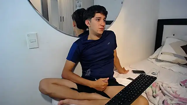 Dravith Valery online show from November 2025 03:38:01 AM