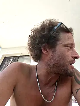 shainnfk online show from October 2025 06:36:02 AM