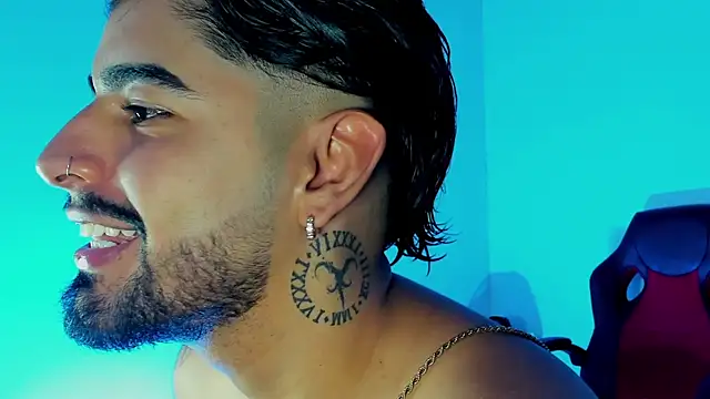 maximo black  online show from October 2025 01:17:01 AM