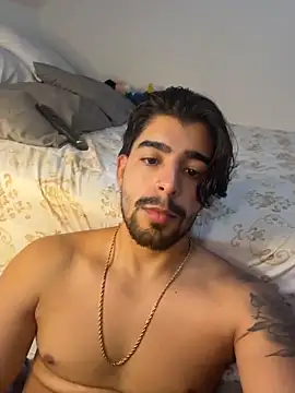 maximo black  online show from November 2025 07:46:01 PM