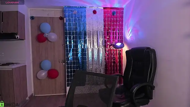 Mikeyvioleta  online show from July 2026 08:21:01 AM