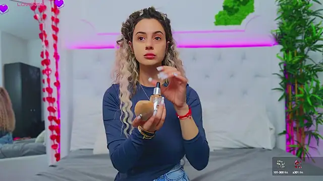 AriannaSins online show from March 2025 01:18:01 PM