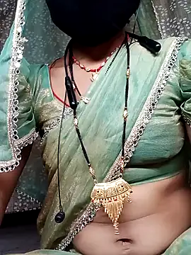 Snapshot of Rajni_chauhan chatting on February 2026 05:21:01 PM Rajni chauhan online show from February 2026 05:21:01 PM