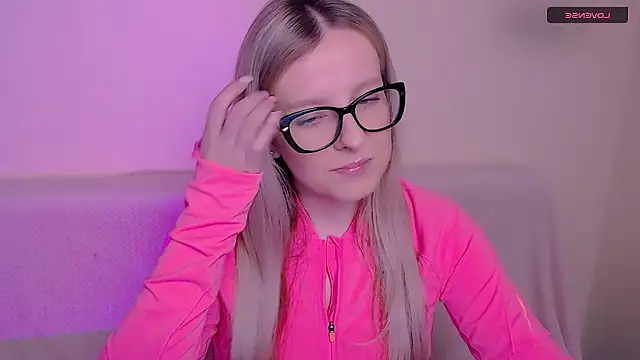 AllaLeomz online show from January 2026 08:09:02 AM