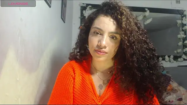 m zoee online show from November 2025 03:28:01 AM