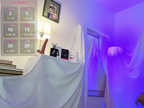 Yamilk101 online show from November 2025 09:47:01 PM