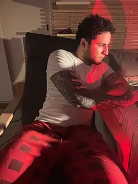 KevinWolf777 online show from October 2025 02:34:02 AM