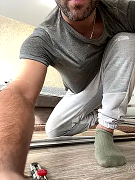 AndyLynn online show from October 2025 07:53:01 AM