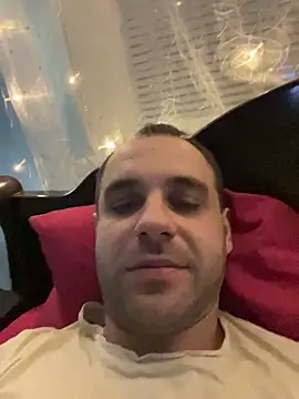 AndyLynn online show from November 2025 07:23:02 PM