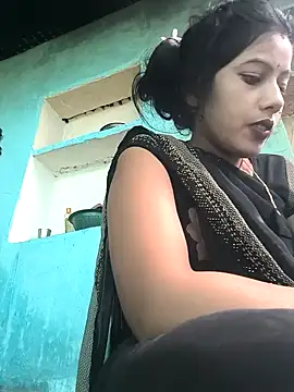 Snapshot of Ragni_bhargav chatting on December 2025 03:34:01 AM Ragni bhargav online show from December 2025 03:34:01 AM