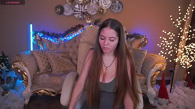 QueenEvieX online show from December 2025 07:13:02 AM