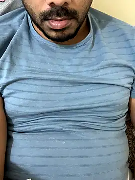 Handsome8677 online show from January 2026 10:12:02 PM